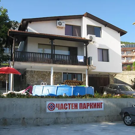 Bachvarovi Guest house Sveti Vlas