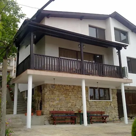 Guest house Bachvarovi Sveti Vlas