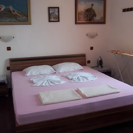 Guest house Bachvarovi *