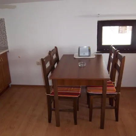 Bachvarovi Guest house *